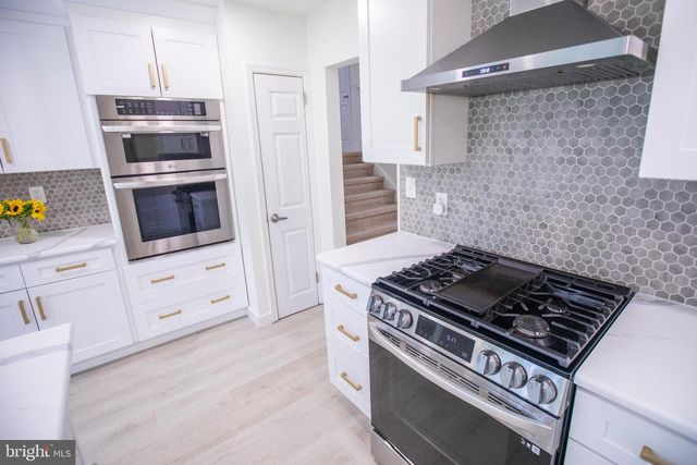 1028 CARDINAL LN, Cherry Hill, NJ 08003