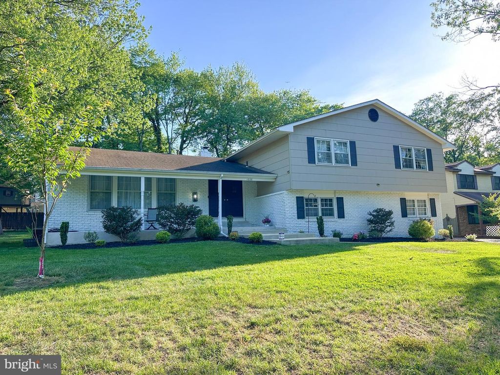 1028 CARDINAL LN, Cherry Hill, NJ 08003