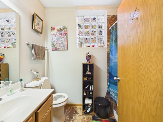 4336 S Saint Lawrence Avenue G, Chicago, IL 60653