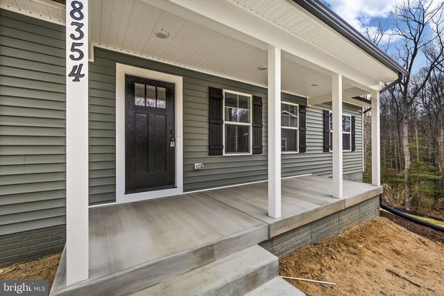 8354 COOLIDGE CIR, King George, VA 22485
