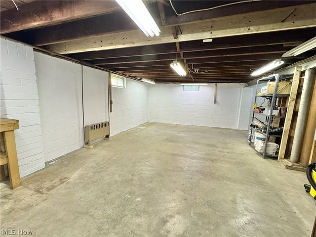 2315 Howland Wilson Road, Cortland, OH 44410
