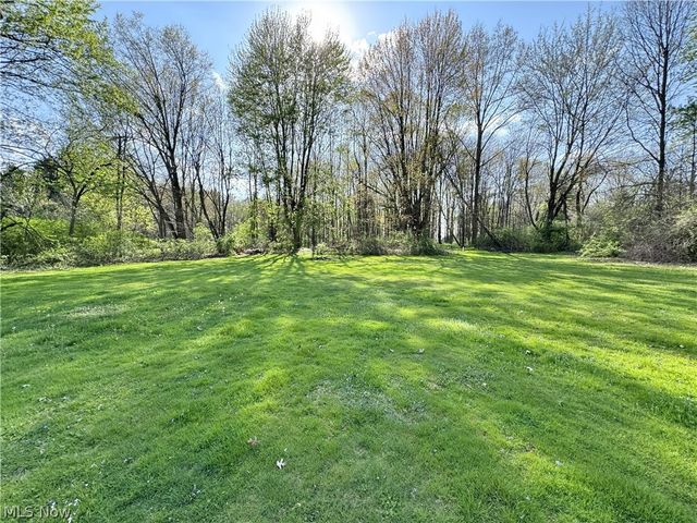 2315 Howland Wilson Road, Cortland, OH 44410