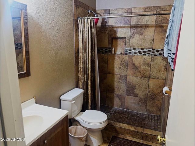 6818 W PIERSON Street, Phoenix, AZ 85033