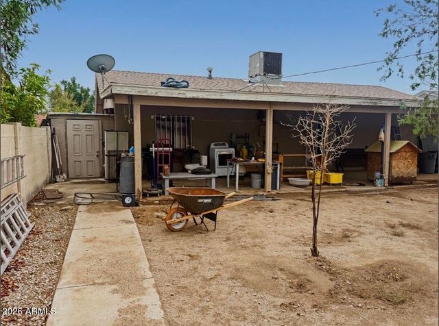6818 W PIERSON Street, Phoenix, AZ 85033