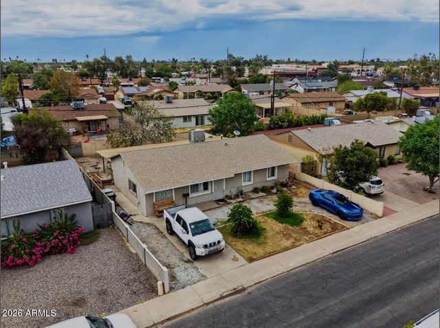 6818 W PIERSON Street, Phoenix, AZ 85033