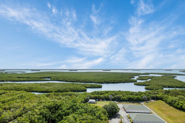 5049 N Hwy A1a 1905, Hutchinson Island, FL 34949