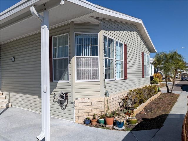 34709 LAKE DRIVE N, Pinellas Park, FL 33781