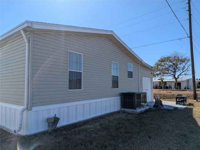 34709 LAKE DRIVE N, Pinellas Park, FL 33781