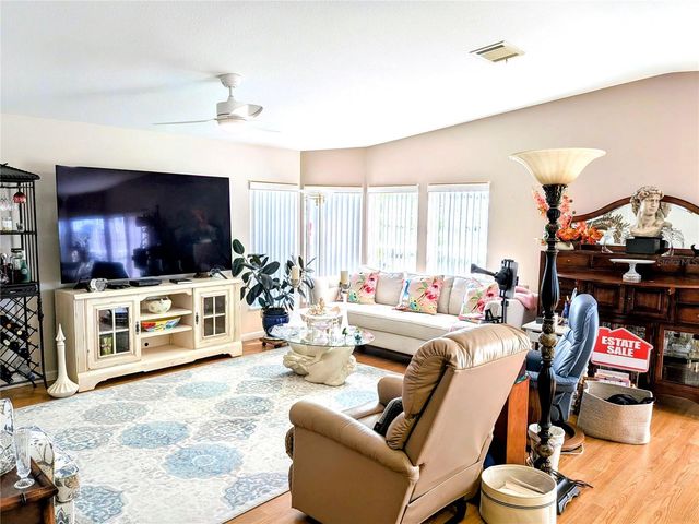 34709 LAKE DRIVE N, Pinellas Park, FL 33781