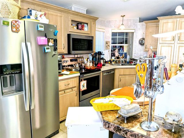 34709 LAKE DRIVE N, Pinellas Park, FL 33781