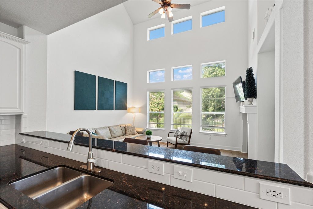 30 Stone Terrace DR, Austin, TX 78734