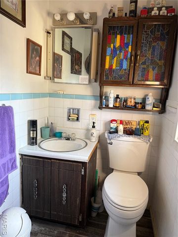 20262 Highway 8, St James, MO 65559