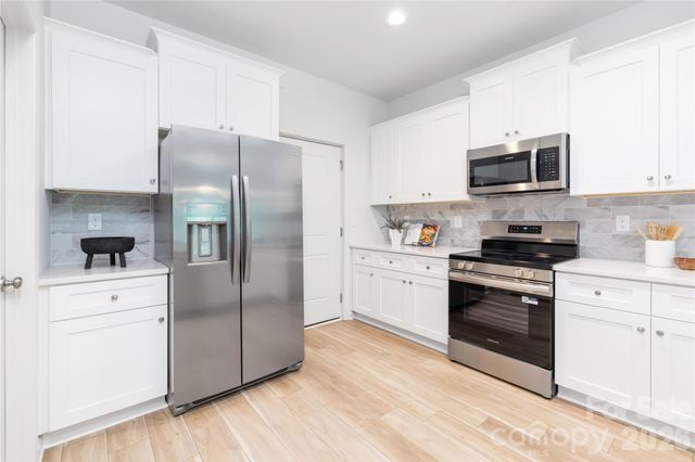 9000 Potomac Boulevard, Charlotte, NC 28216