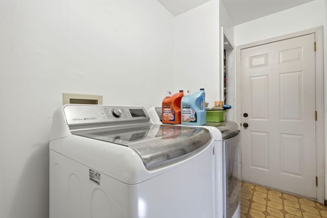 1900 Flynn Drive, Springville, CA 93265