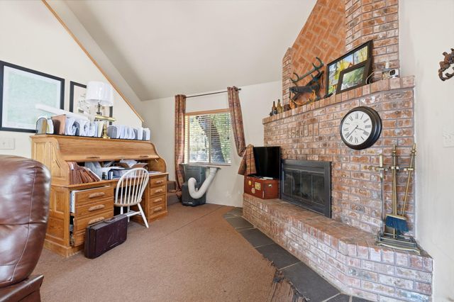 1900 Flynn Drive, Springville, CA 93265