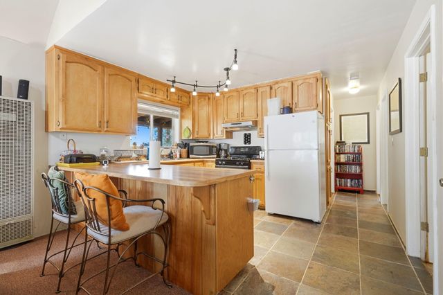 1900 Flynn Drive, Springville, CA 93265