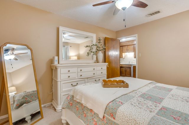 241 Suzanne Terrace, Burleson, TX 76028
