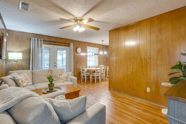 241 Suzanne Terrace, Burleson, TX 76028