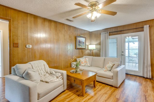 241 Suzanne Terrace, Burleson, TX 76028