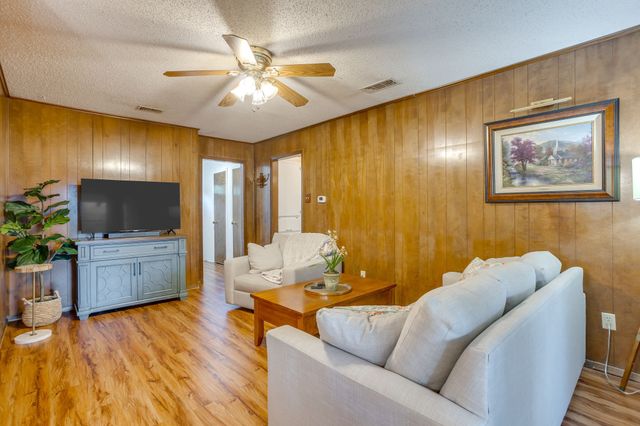 241 Suzanne Terrace, Burleson, TX 76028
