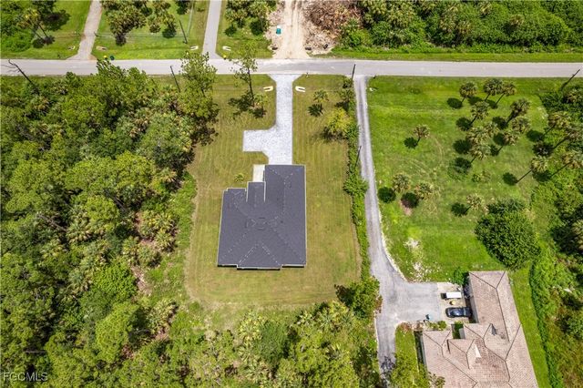 3762 32nd AVE SE, Naples, FL 34117