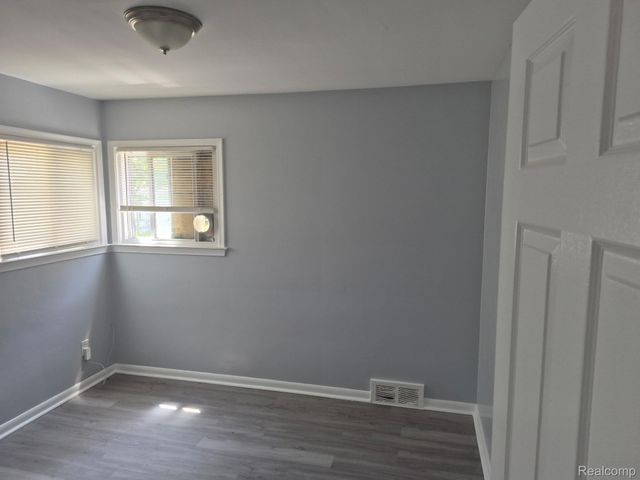 19928 Dean Street, Detroit, MI 48234
