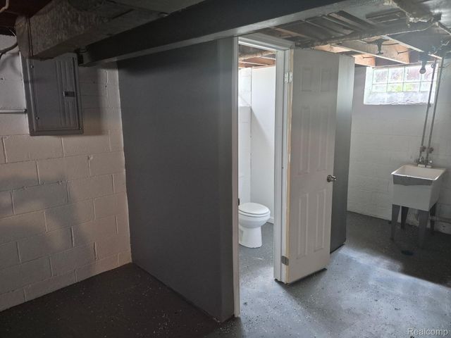 19928 Dean Street, Detroit, MI 48234