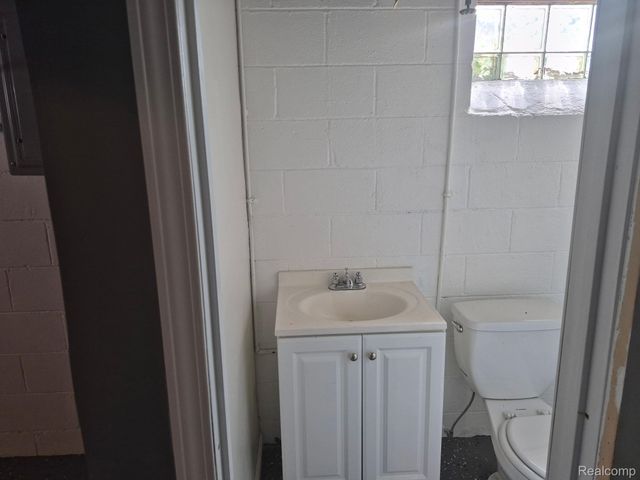19928 Dean Street, Detroit, MI 48234