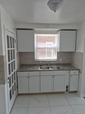 19928 Dean Street, Detroit, MI 48234