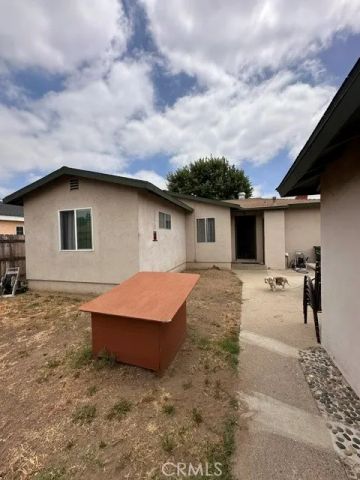 15851 E Kingside, Covina, CA 91722