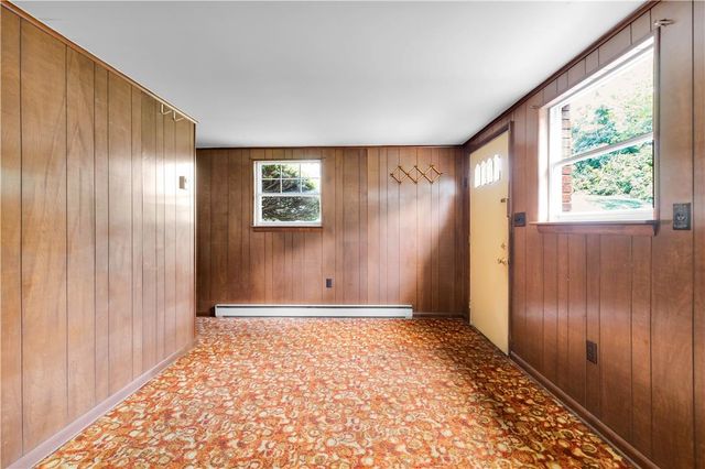 1863 West Union Boulevard, Bethlehem City, PA 18018