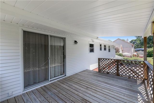 1863 West Union Boulevard, Bethlehem City, PA 18018