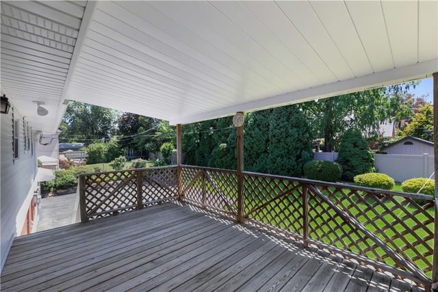 1863 West Union Boulevard, Bethlehem City, PA 18018