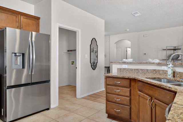 8305 Bouvardia Avenue NW, Albuquerque, NM 87120