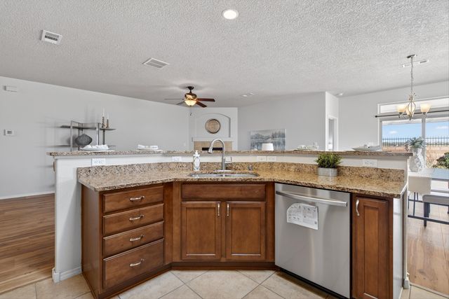 8305 Bouvardia Avenue NW, Albuquerque, NM 87120