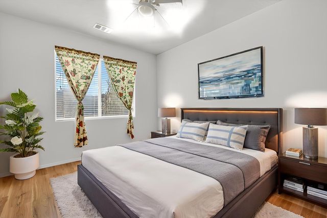 8305 Bouvardia Avenue NW, Albuquerque, NM 87120