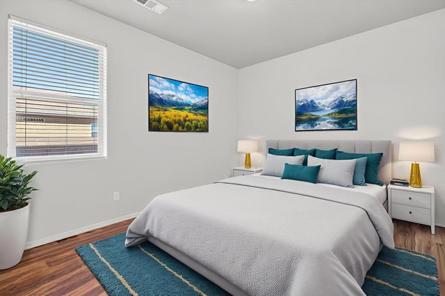 8305 Bouvardia Avenue NW, Albuquerque, NM 87120