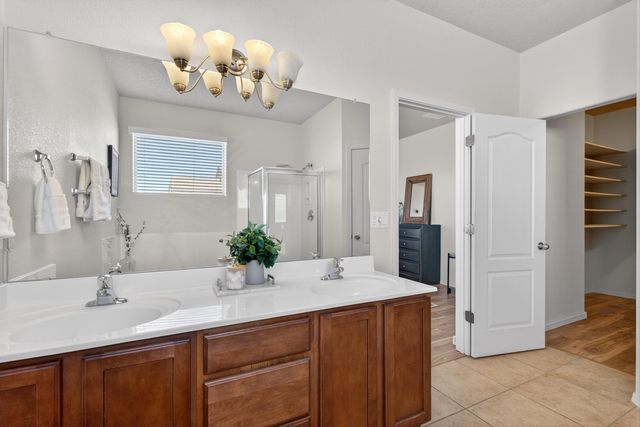 8305 Bouvardia Avenue NW, Albuquerque, NM 87120