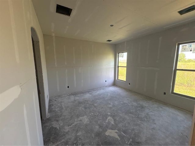 272 Hines Drive, Sulphur, LA 70665