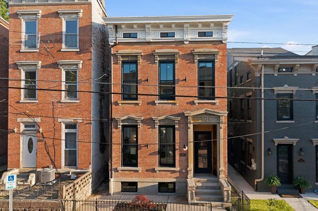 1117 Dayton Street, Cincinnati, OH 45214