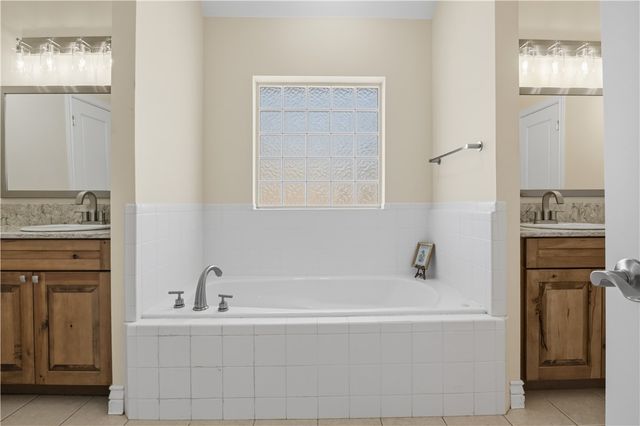 276 Ireland Street, Springdale, AR 72762