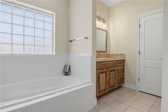 276 Ireland Street, Springdale, AR 72762