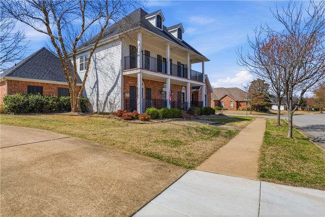 276 Ireland Street, Springdale, AR 72762