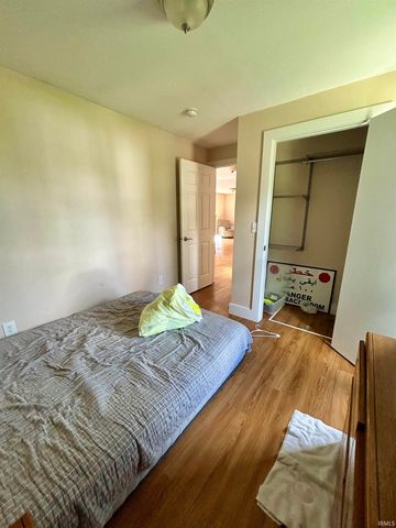 913 W Gourley Pike, Bloomington, IN 47404