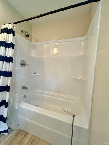 913 W Gourley Pike, Bloomington, IN 47404