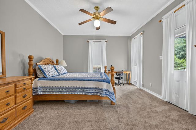 217 E 1st Street, Weatherford, TX 76086