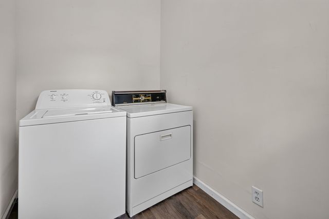 217 E 1st Street, Weatherford, TX 76086