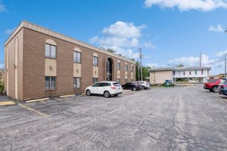 10220 S cicero Avenue 101, Oak Lawn, IL 60453