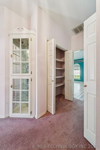 1307 N Douglas Drive, Claremore, OK 74017