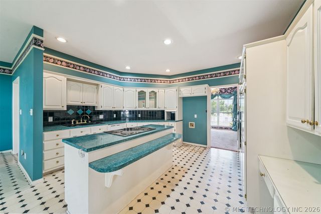 1307 N Douglas Drive, Claremore, OK 74017